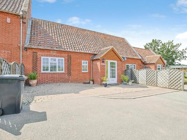 House for sale in Chedburgh, Suffolk