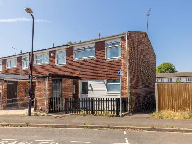 House for sale in Slough
