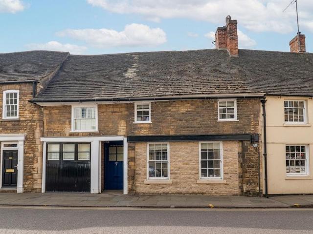 House for sale in Baron St Martin, Barholm