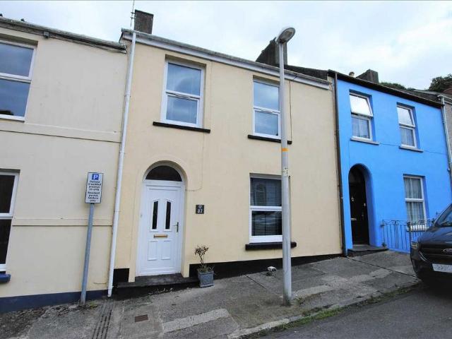 House for sale in Pembroke Dock, Wales