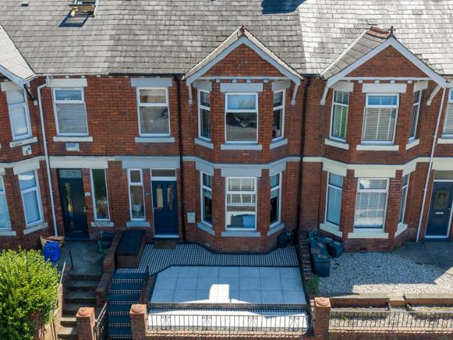 House for sale in Gibbonsdown, Barry