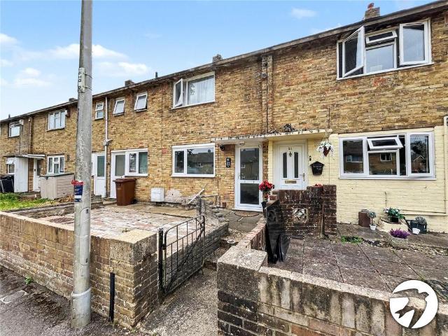 House for sale in Chatham
