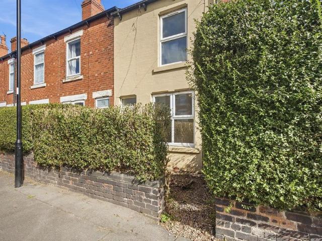House for sale in Crookes, South Yorkshire
