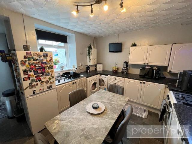 House for sale in Pontygwaith, Wales