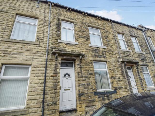 House for sale in Ingrow, West Yorkshire