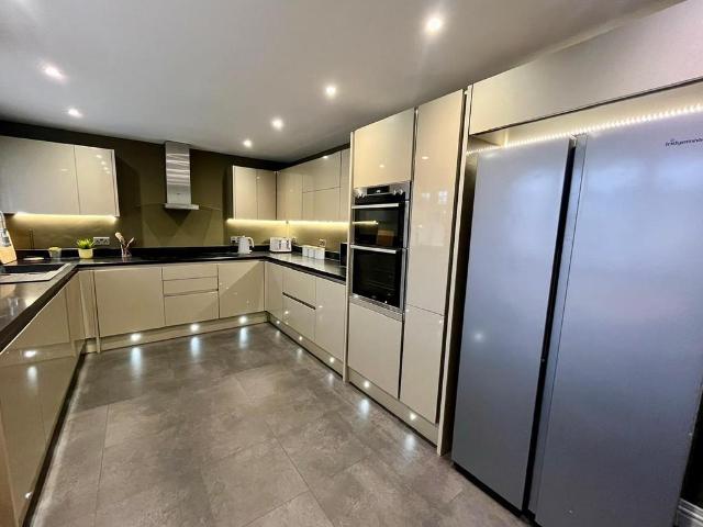 House for sale in Broadwater, Shephall