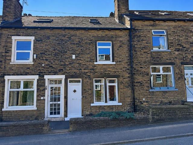 House for sale in Eccleshill, West Yorkshire