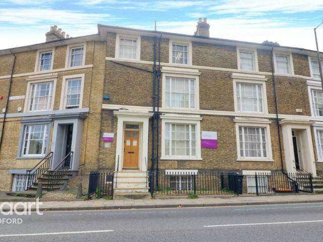 House for sale in Castle, Bedford