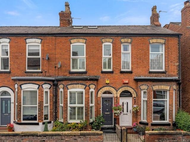 House for sale in Altrincham, Trafford