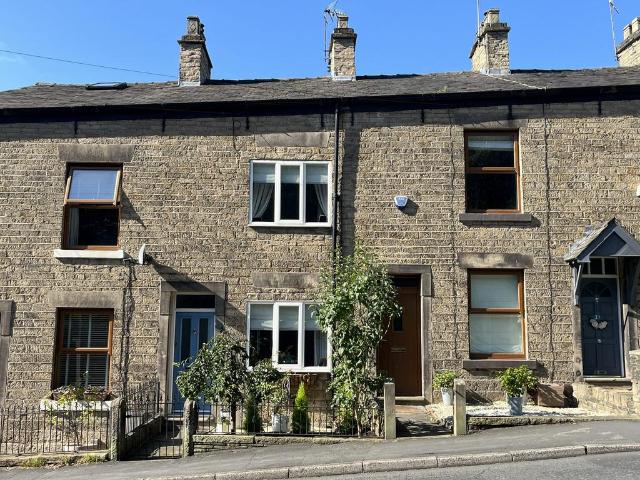 House for sale in Ludworth Houses, Marple Bridge