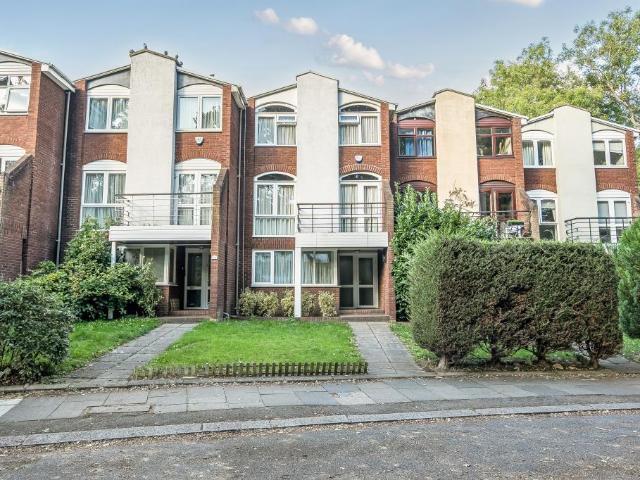 House for sale in Hendon, Greater London