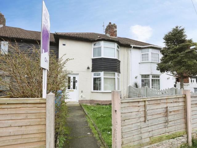 House for sale in Calderstones