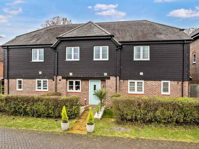 House for sale in Burghfield, West Berkshire