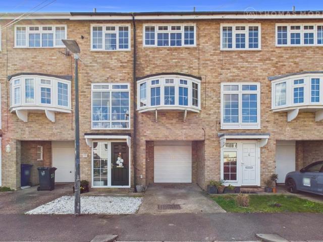 House for sale in King's Walden, Hertfordshire
