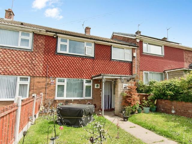House for sale in Ferrybridge, West Yorkshire