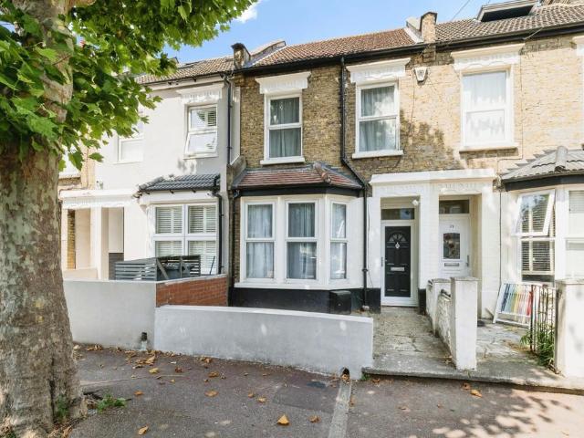 House for sale in Beckton, Greater London