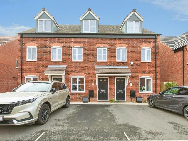 House for sale in Boulton Moor, South Derbyshire