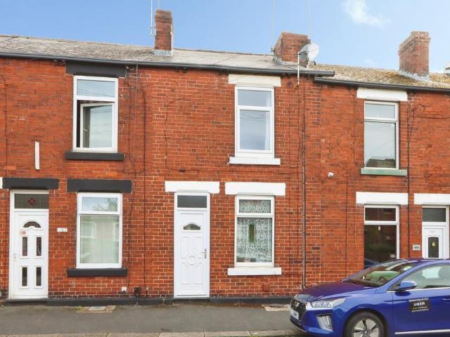 House for sale in Lowfield, South Yorkshire