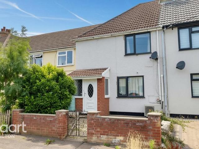 House for sale in Frinton and Walton, Dale Hill