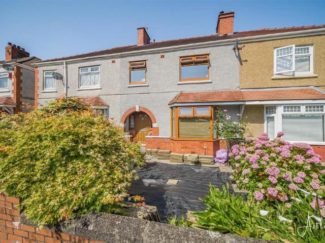 House for sale in Nangreaves, Wales