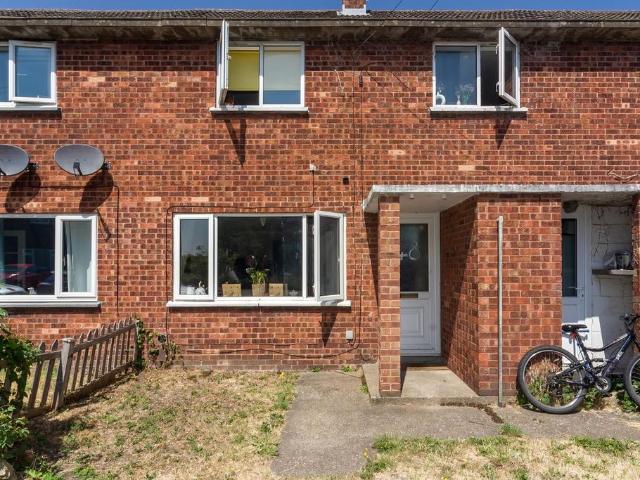 House for sale in Ermine West, Brayford