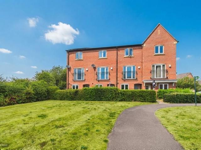 House for sale in Woodthorpe, Elmfield