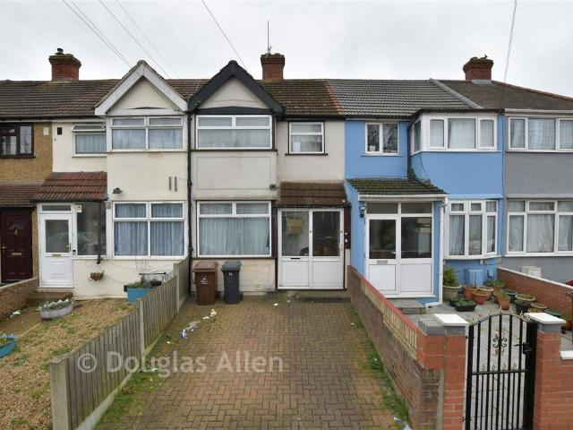 House for sale in Dagenham, Greater London