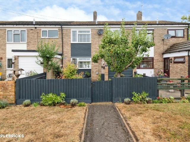 House for sale in Adstock, Buckinghamshire