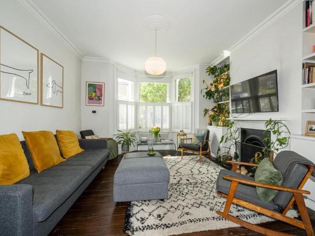 House for sale in Shepherd's Bush, Greater London