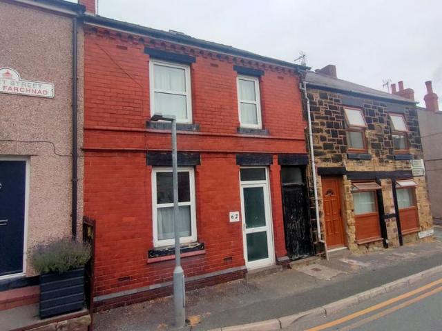 House for sale in Penycae, Wales