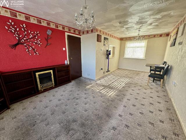 House for sale in Caergeiliog, Wales