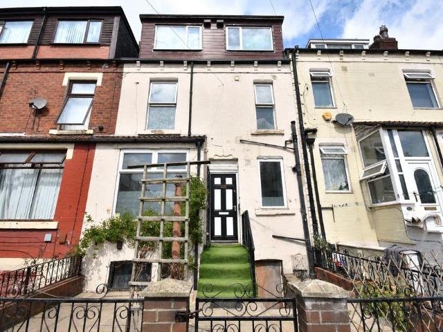House for sale in West Yorkshire