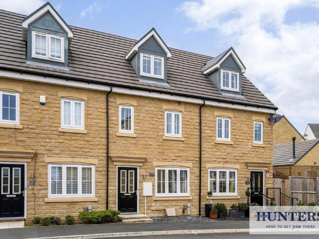 House for sale in Idle, West Yorkshire