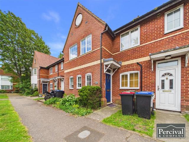 House for sale in Chipping Hill, Essex