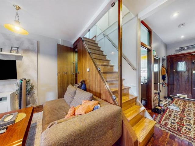 House for sale in Alperton, Greater London