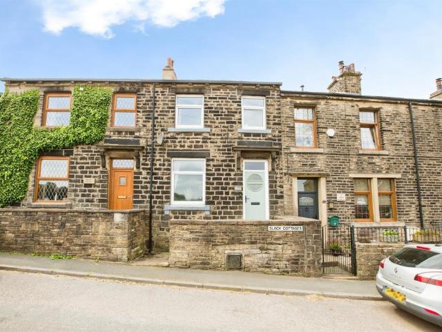 House for sale in Barkisland, West Yorkshire