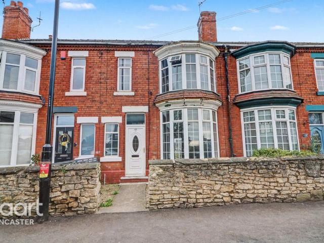 House for sale in Arksey, South Yorkshire