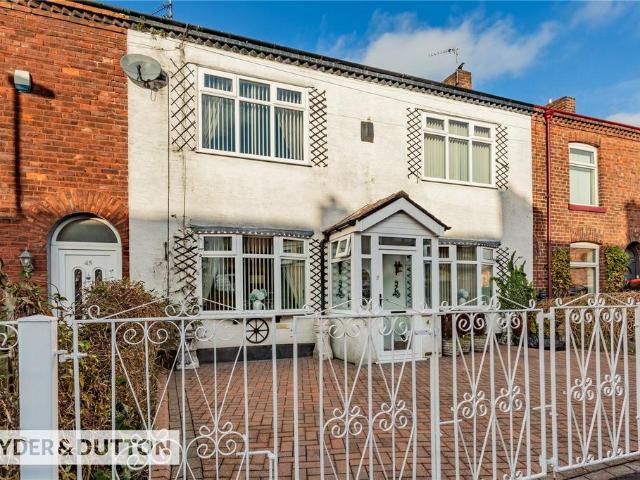 House for sale in Burnedge, Greater Manchester