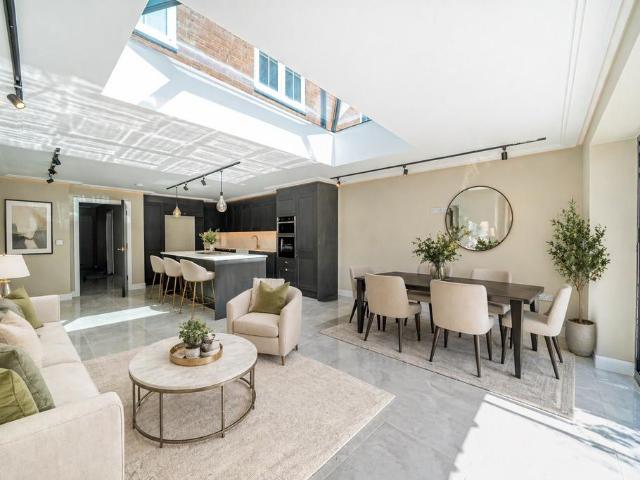 House for sale in Harestock, Winchester