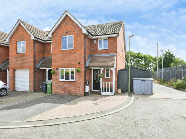House for sale in Broxbourne, Hertfordshire