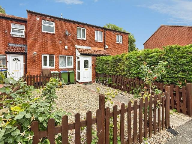 House for sale in Greater London