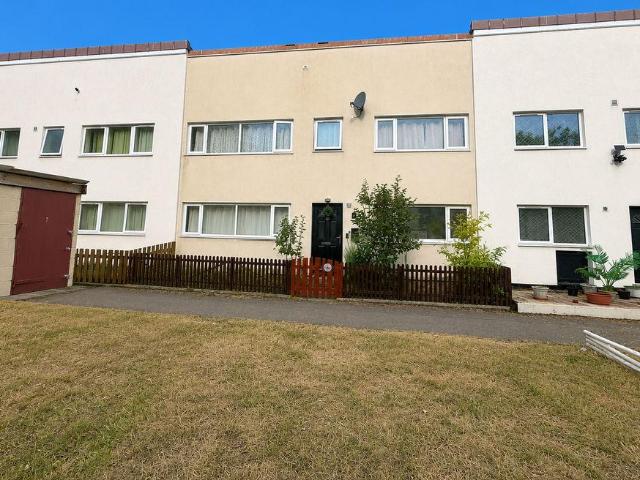 House for sale in Fenny Stratford, Milton Keynes