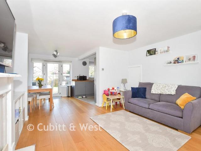 House for sale in Walstead, Perryfields