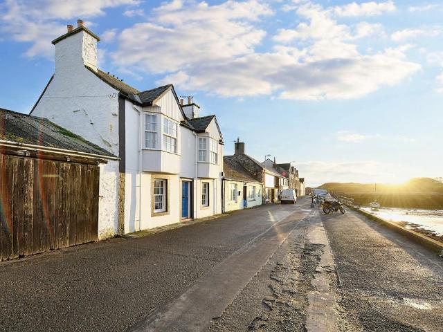 House for sale in Isle Of Whithorn, Scotland