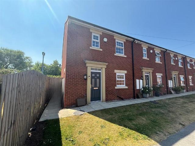 House for sale in Gilberdyke