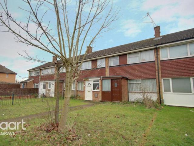 House for sale in Lewsey Farm, Luton