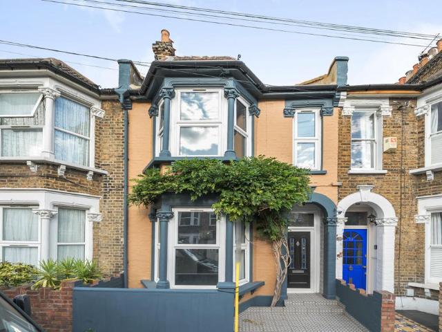 House for sale in South Bermondsey, Greater London