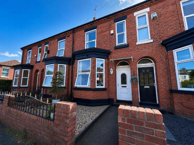 House for sale in Salford, Greater Manchester