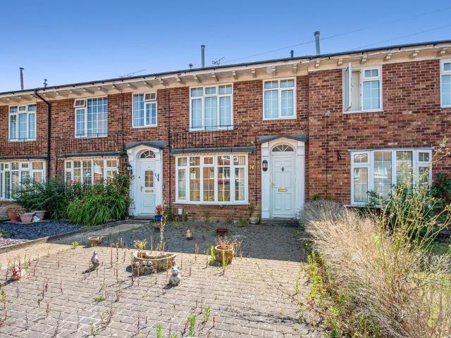 House for sale in Spring Vale, Hampshire