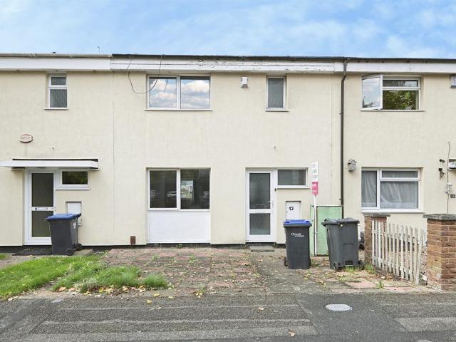 House for sale in Westone, Northampton